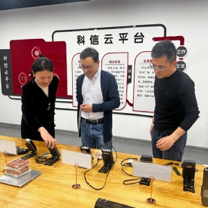 上海腐蝕科學技術學會秘書長季冬強來公司參觀調研
